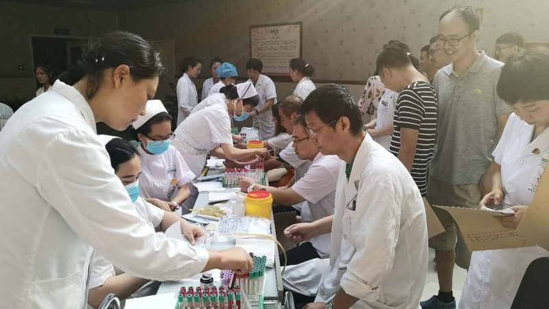 老年人健康手环：守护银发族健康的好帮手**